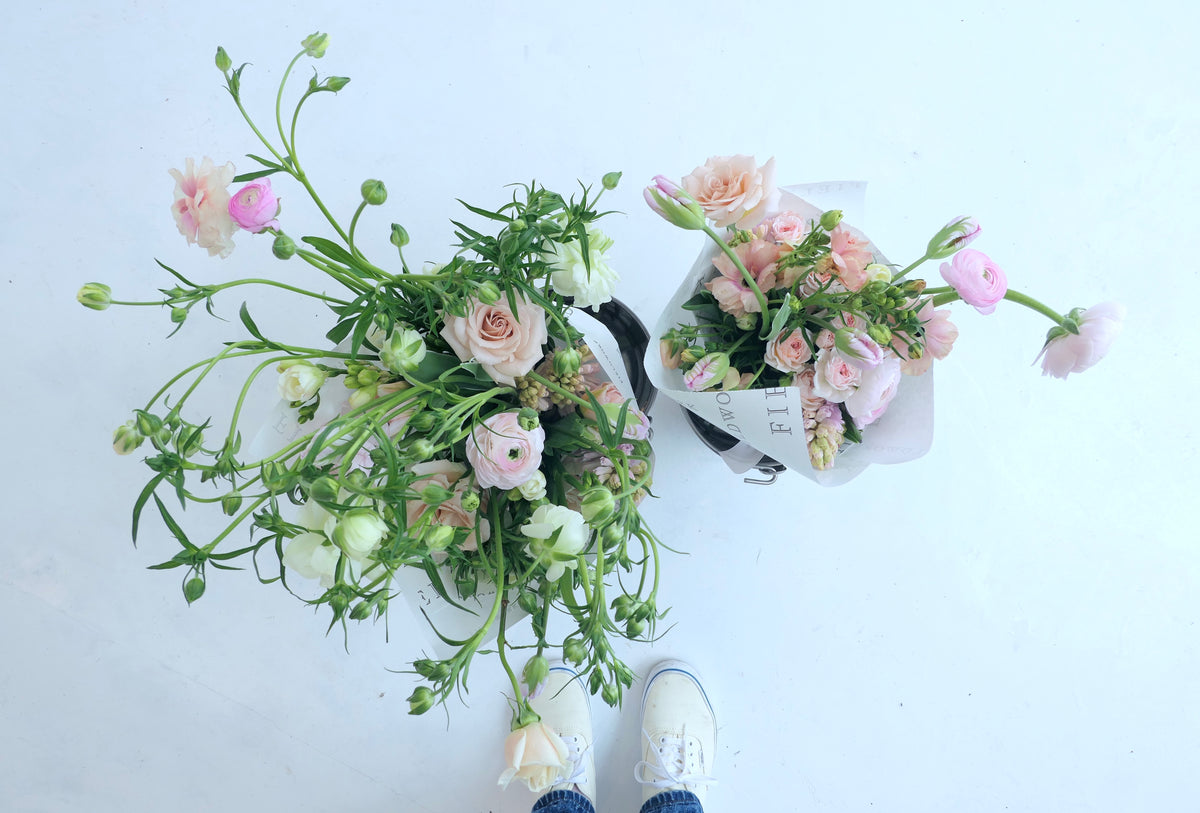 WRAPPED FLOWERS. NO VASE.
