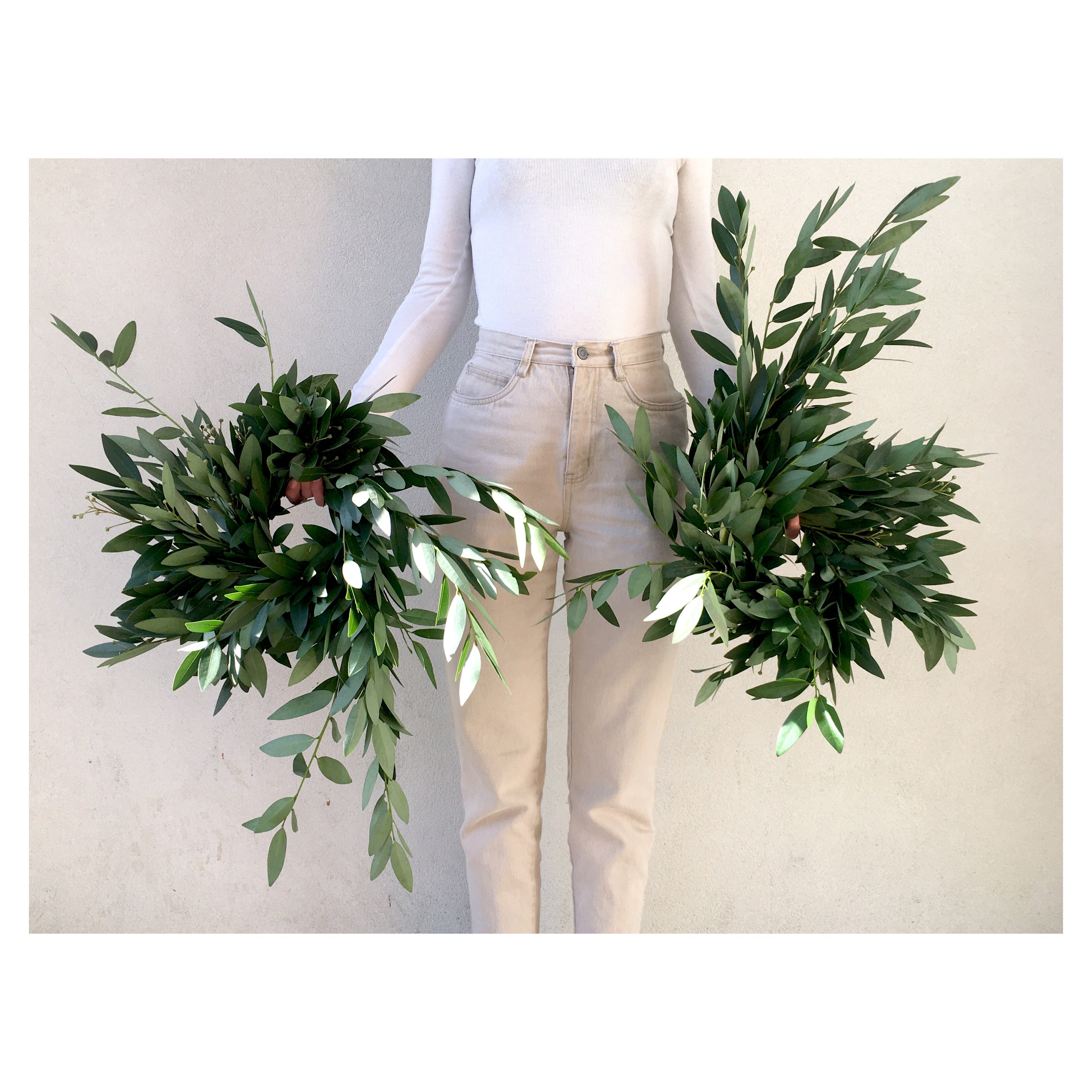 Bay Leaf Wreath. Send Wreaths Nationwide.