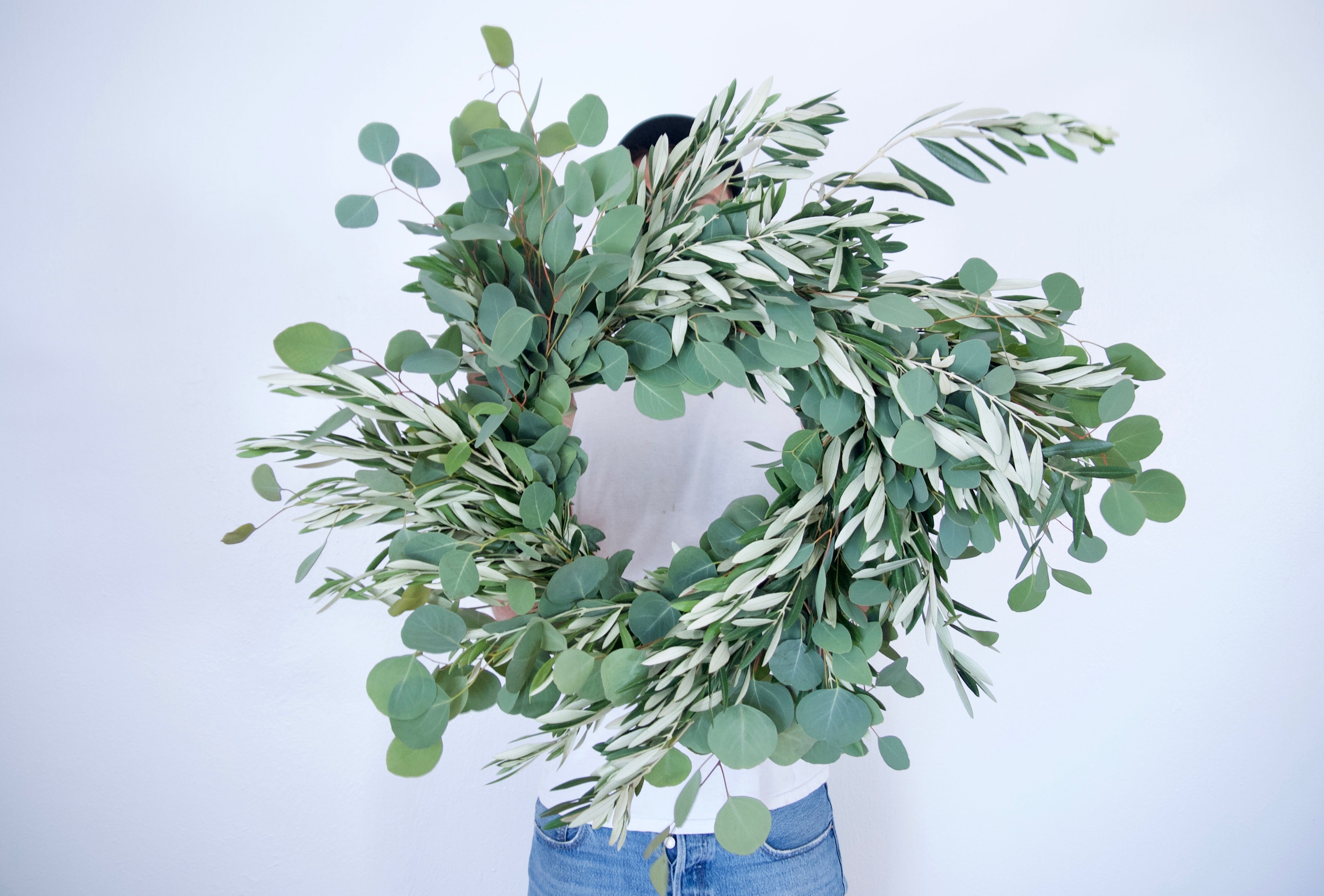 OLIVE & EUC WREATH