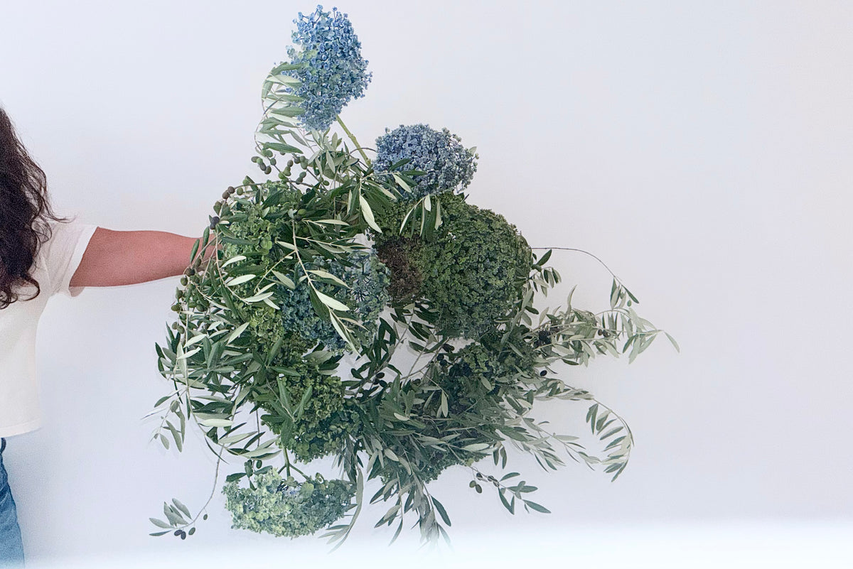 POP, OLI WREATH