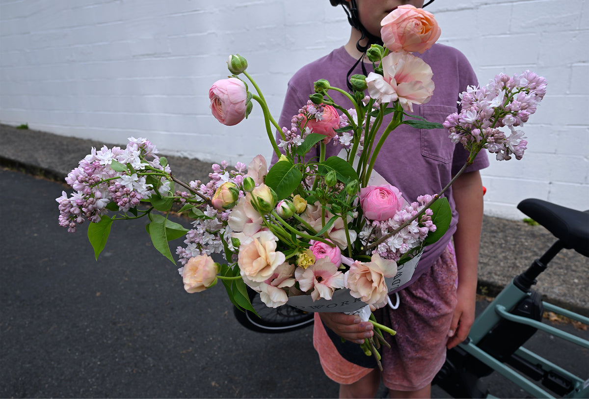 WRAPPED FLOWERS. NO VASE.