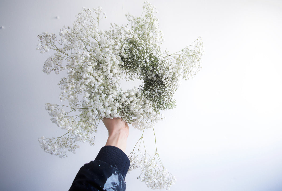 BABY’S BREATH WREATH
