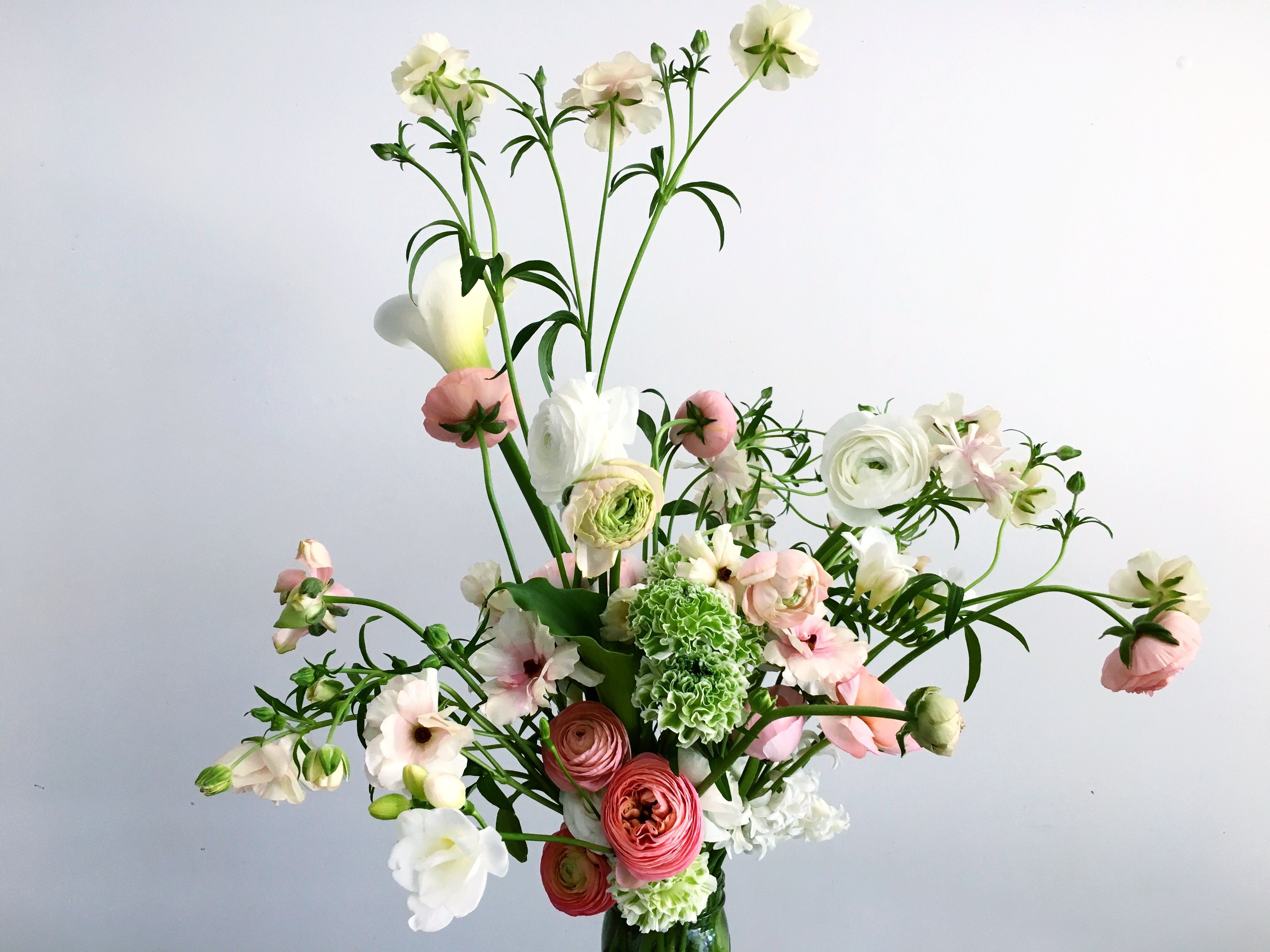 Ranunculus. Large Flower Arrangements for Delivery Vancouver, Washington and Portland, Oregon. Send Locally Grown Flowers.